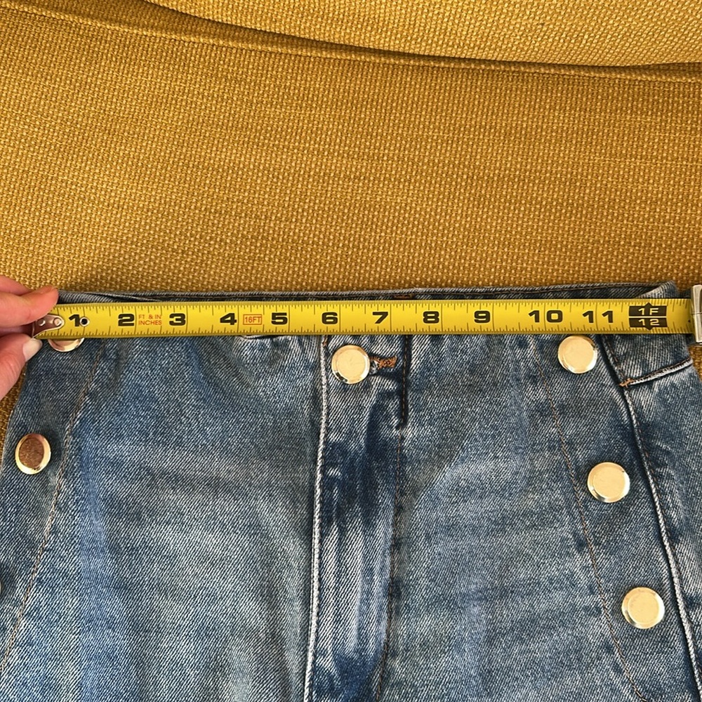 Zara Button Wide Leg Jeans - Picture 3 of 6